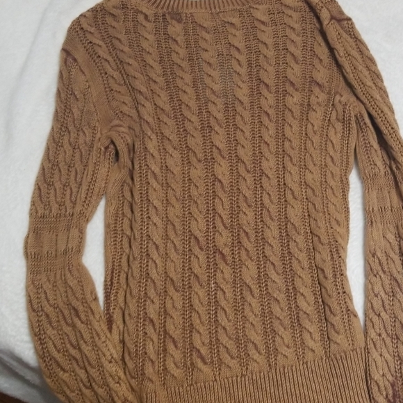 Sweater - Picture 2 of 4